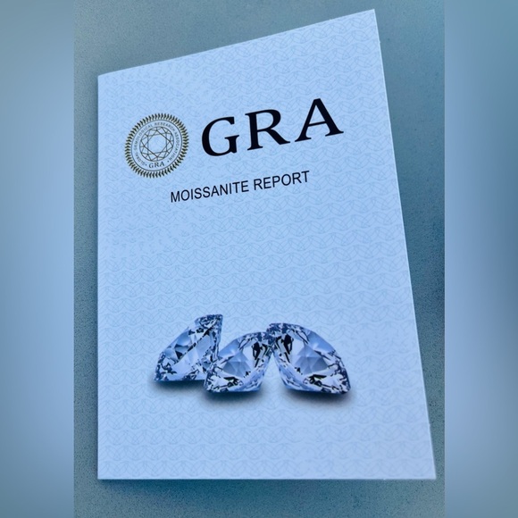 NWT Elegant Silver Floral Diamond Bracelet - Moissanite - Picture 5 of 6